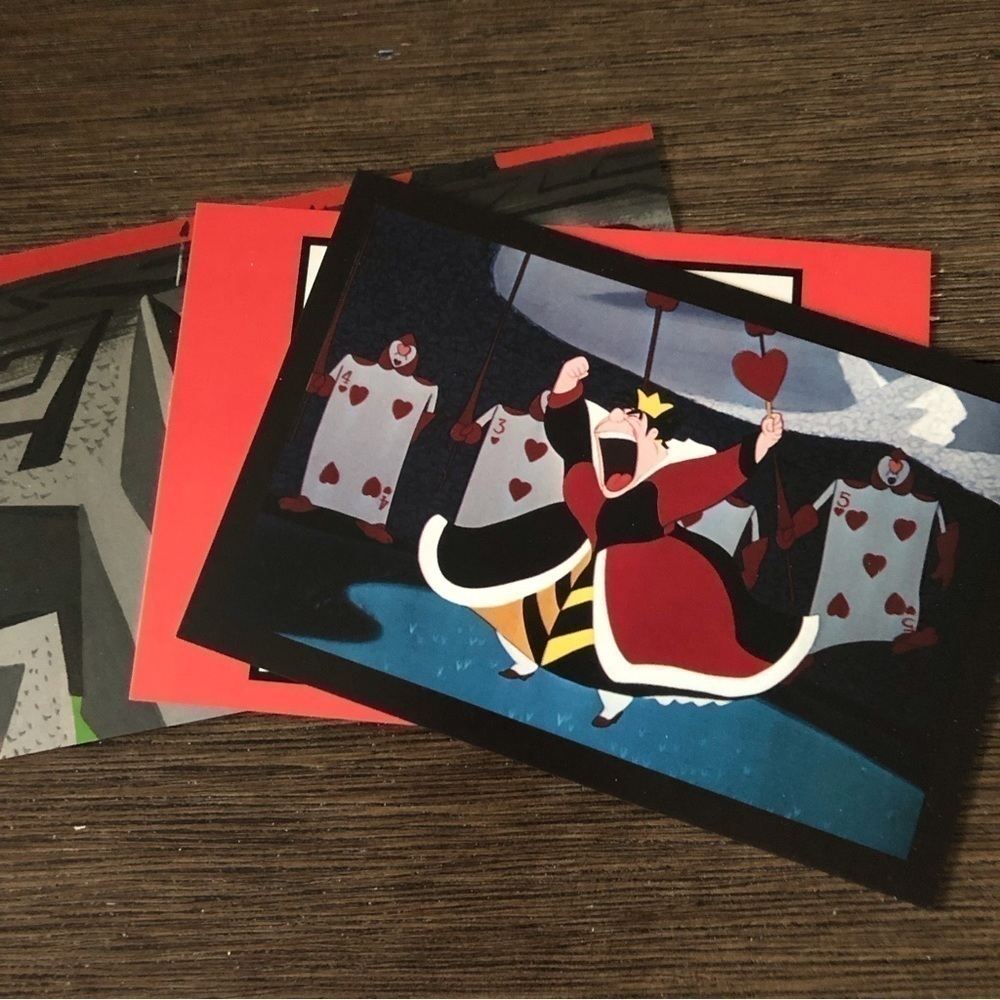 Disney Villains Postcards: Alice in Wonderland: The Red Queen 3 pack